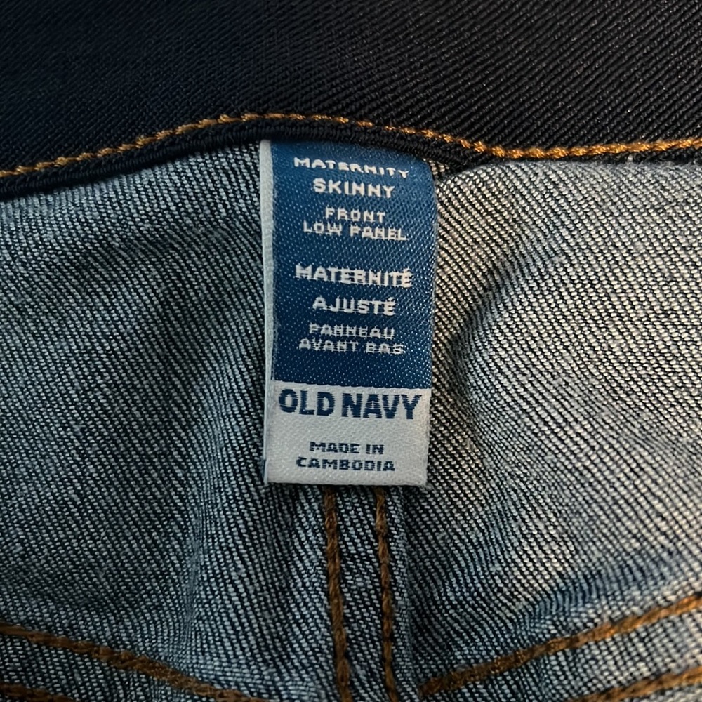 3/$40 MATERNITY- Old Navy dark wash jean, in great used condition - Picture 3 of 3